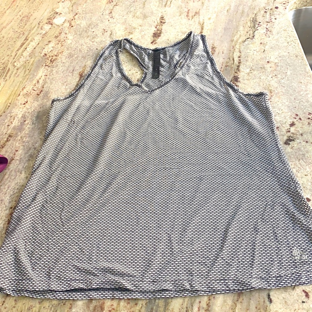 Workout tank top.